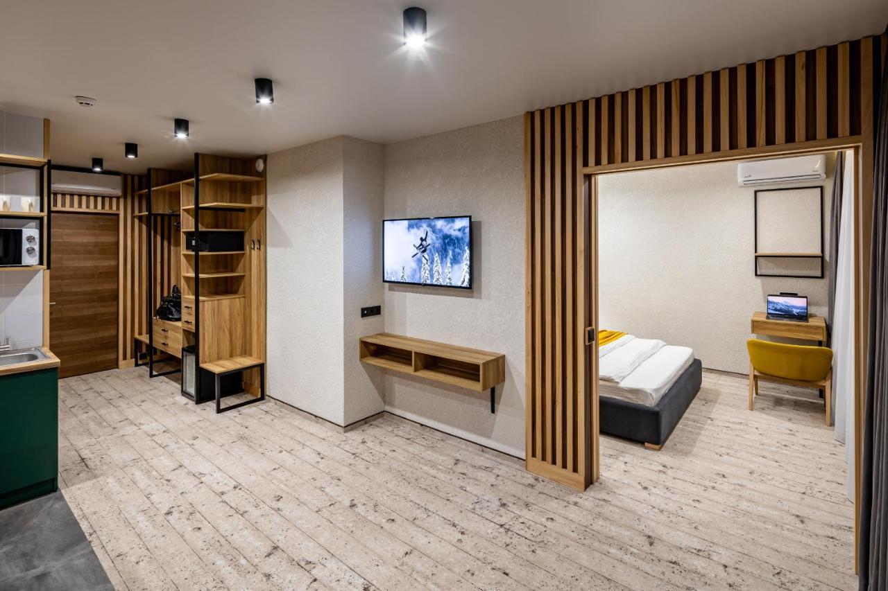 Wood Hotel Resort & Spa Bukovel Exterior photo
